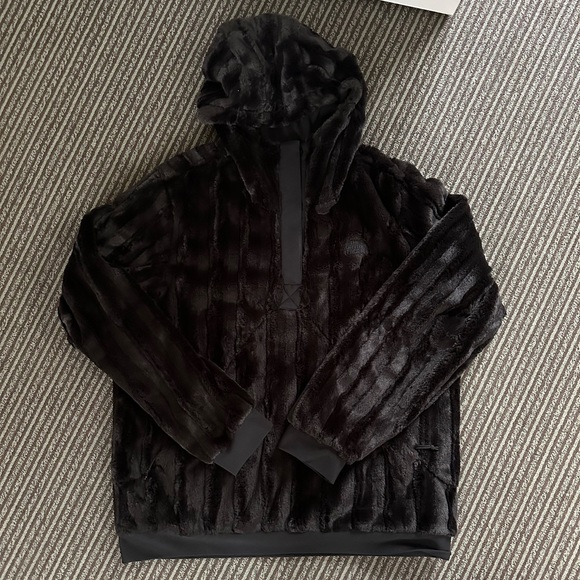The North face Furlandia black half snap hoodies size L EUC - Picture 2 of 2